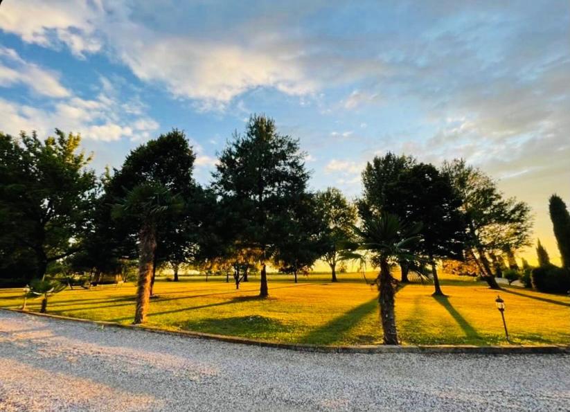 Vila Agriturismo Le Fornase Castelnuovo del Garda Exteriér fotografie