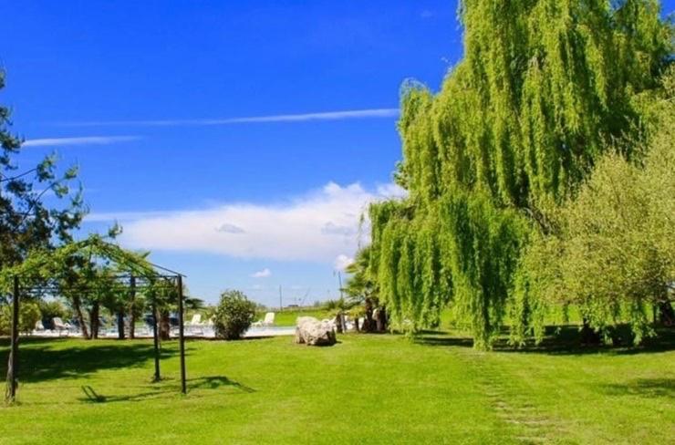 Vila Agriturismo Le Fornase Castelnuovo del Garda Exteriér fotografie